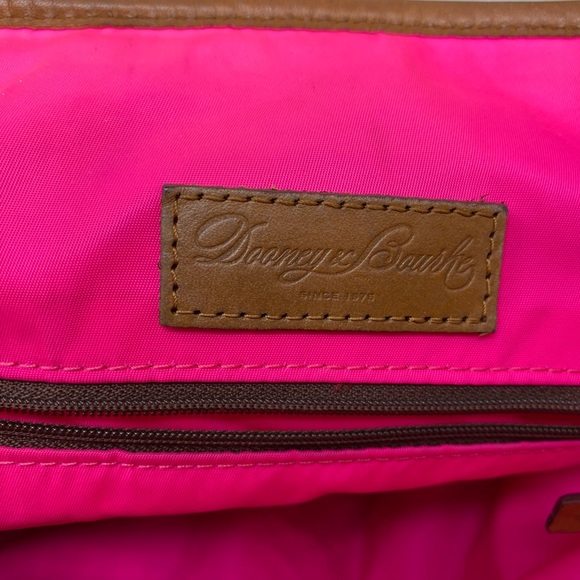 DOONEY & BOURKE NAVY NYLON BUCKLE CLOSURE SATCHEL/TOTE - Picture 16 of 16